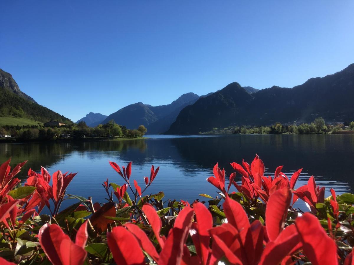 Casa Carla, Bis 4 Personen, Garten, Balkon Mit Blick Auf Den See Und Die Berge Crone Екстер'єр фото