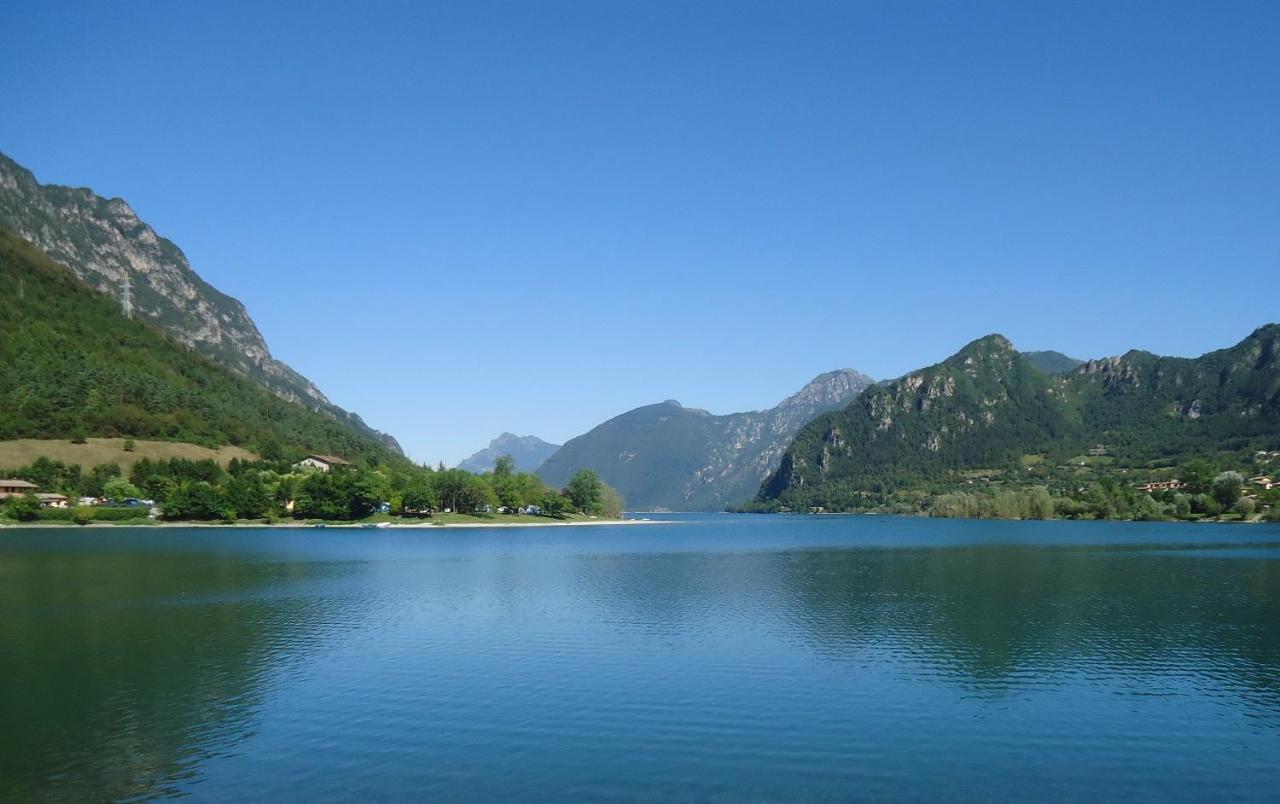 Casa Carla, Bis 4 Personen, Garten, Balkon Mit Blick Auf Den See Und Die Berge Crone Екстер'єр фото